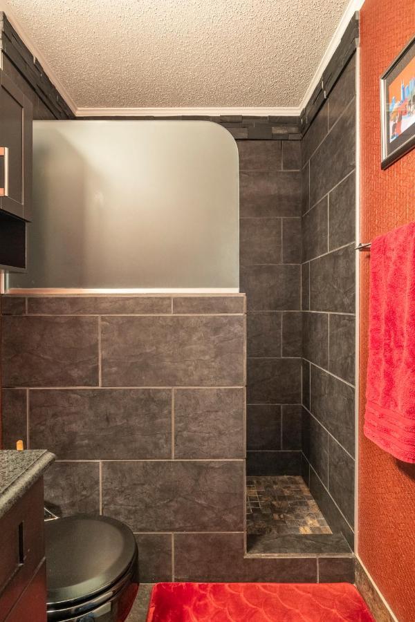 Contemporary Paradise W/ Private Bathroom 내슈빌 외부 사진
